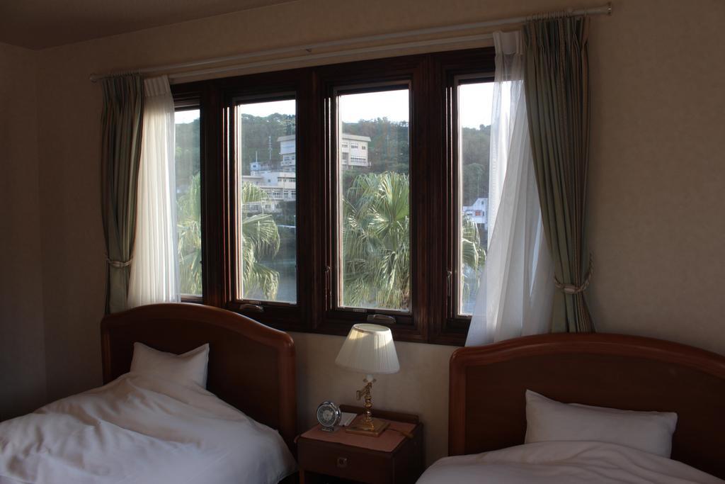 La Isla Tasse Hotel Yakushima  Exterior photo